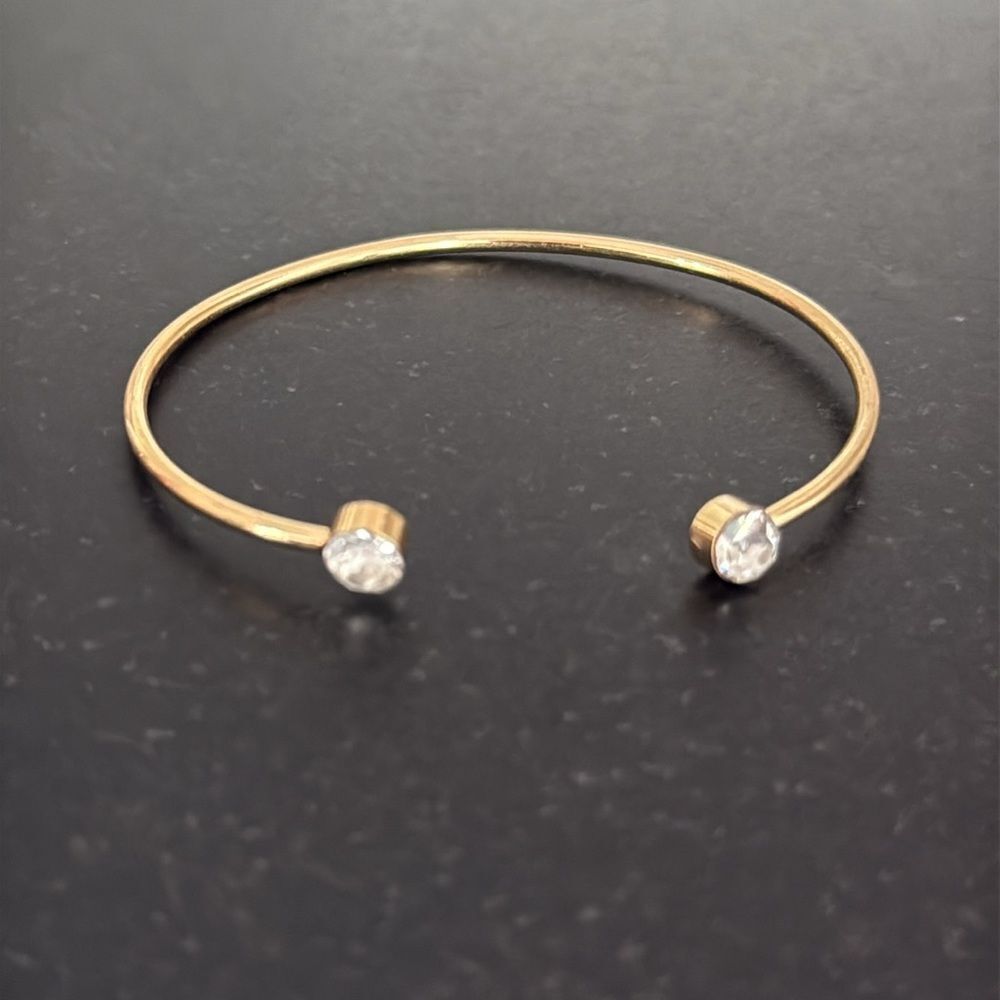 4 Gold Tone Bracelet Set with Crystals – Cuff, Tennis, Chain, Stretch - Picture 3 of 10